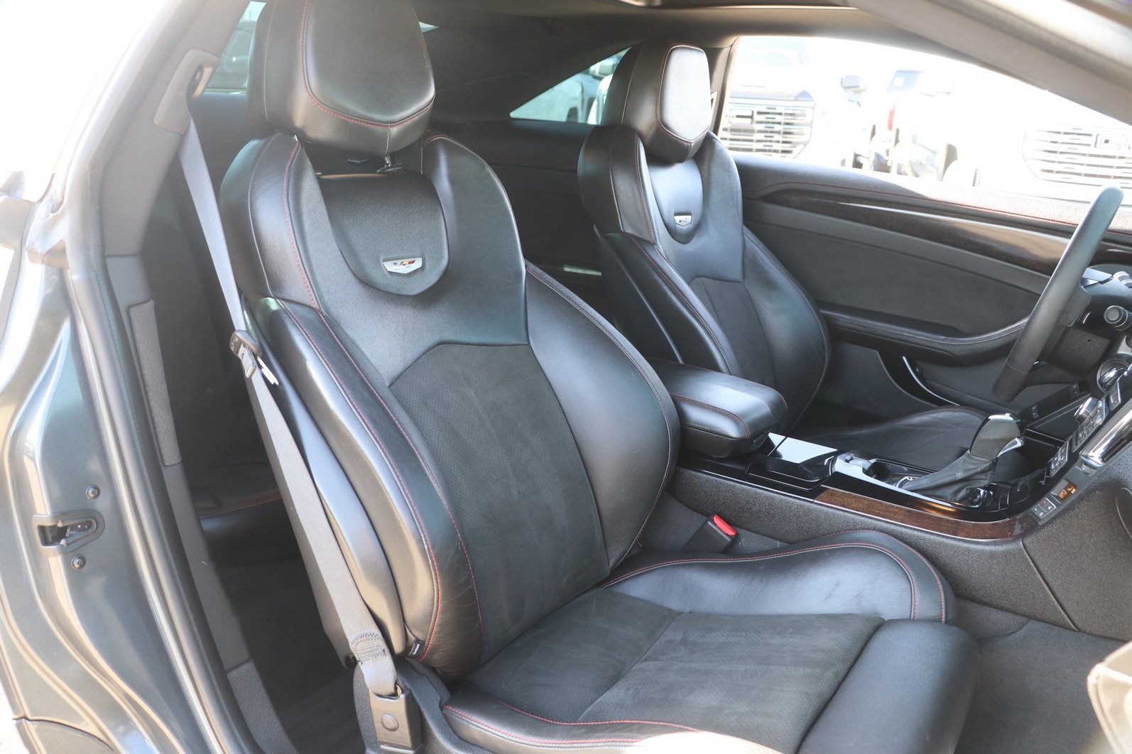 Used 2015 Cadillac CTS V RWD image 29