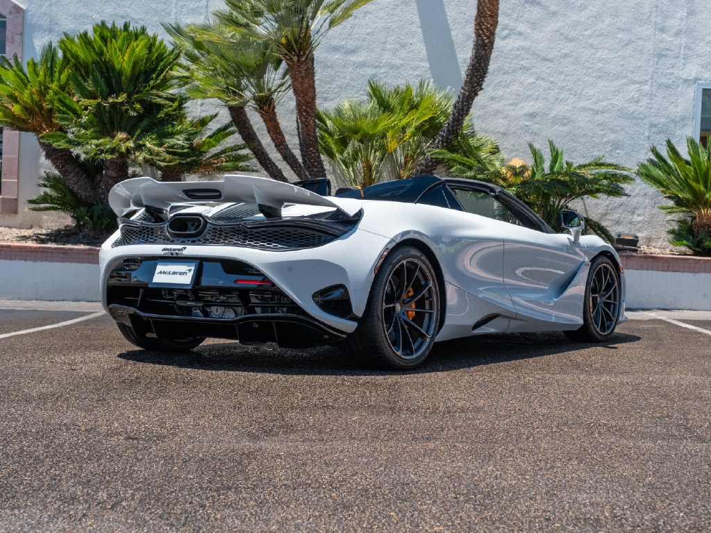New 2027 McLaren 750S Spider RWD image 4