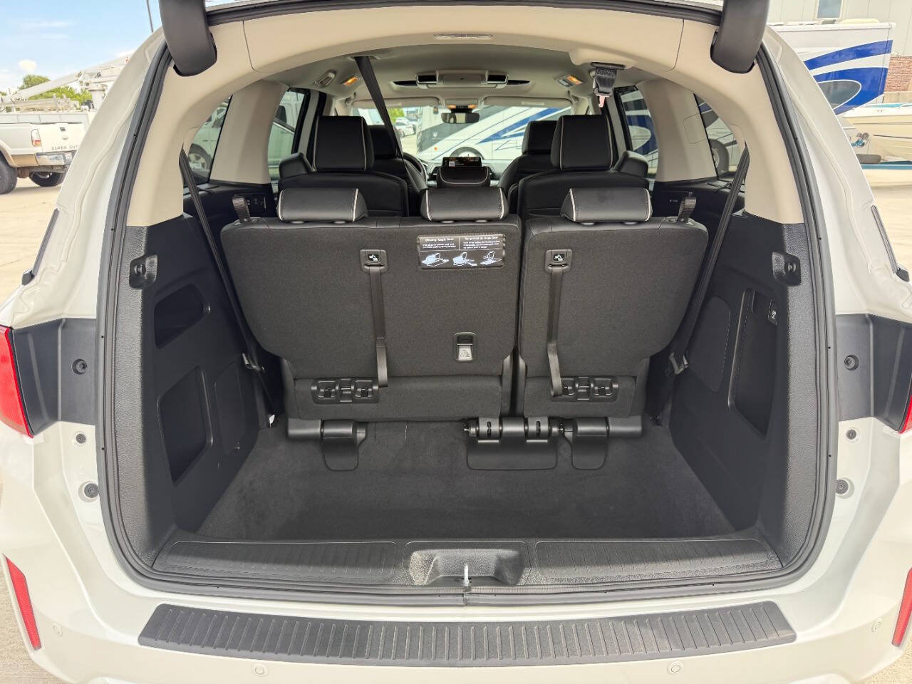 Used 2026 Honda Odyssey Elite image 30