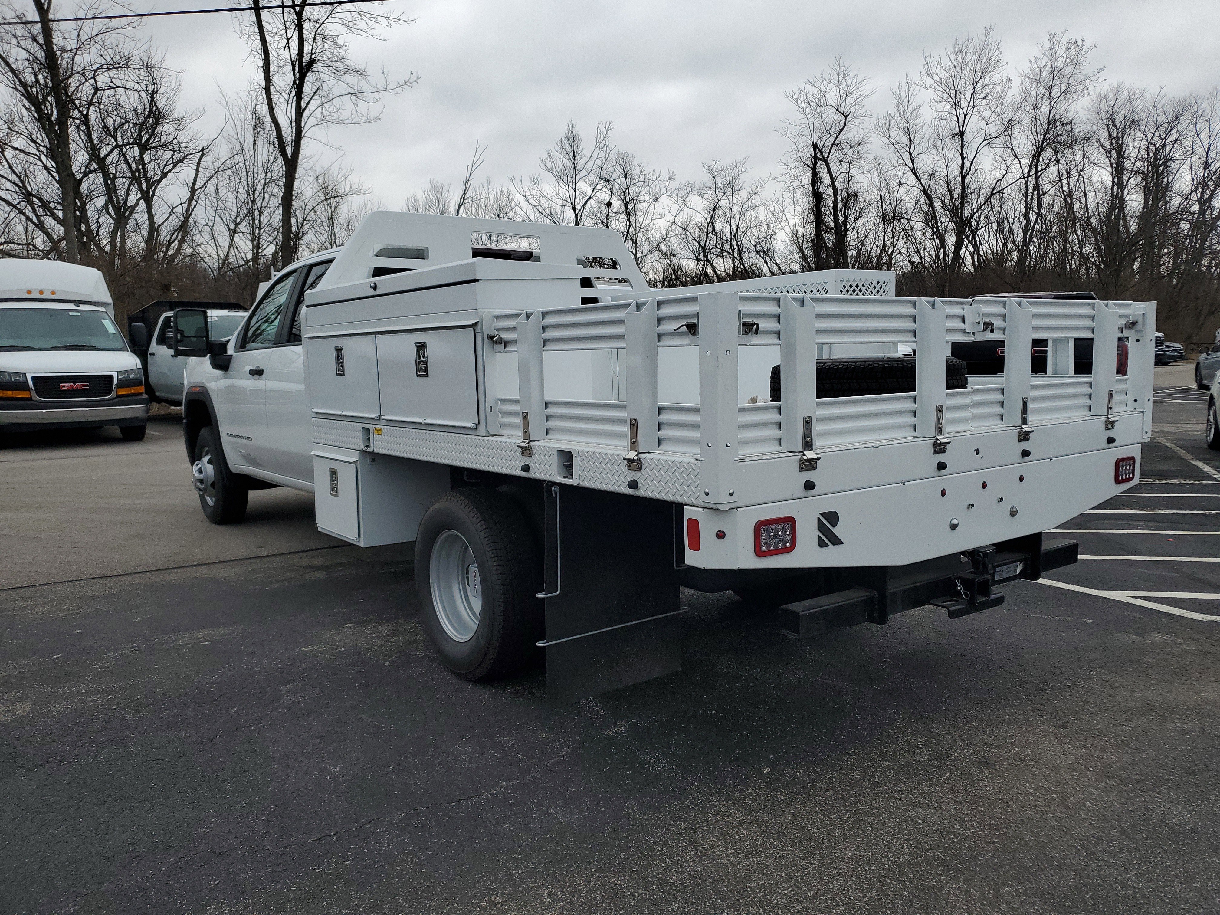 New 2025 GMC Sierra 3500 Pro w/ Convenience Package image 7