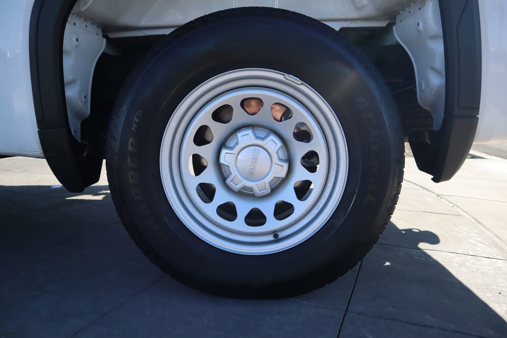 Used 2025 GMC Sierra 1500 Pro w/ Pro Value Package image 29