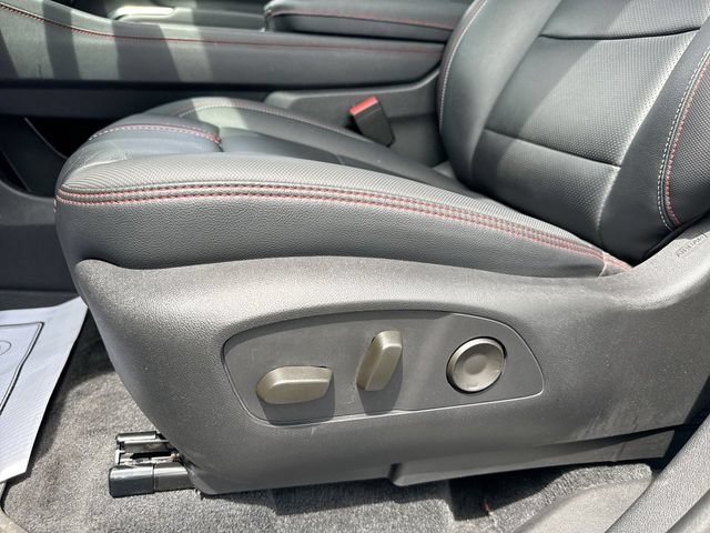 Used 2024 Chevrolet Traverse RS AWD/4WD image 12
