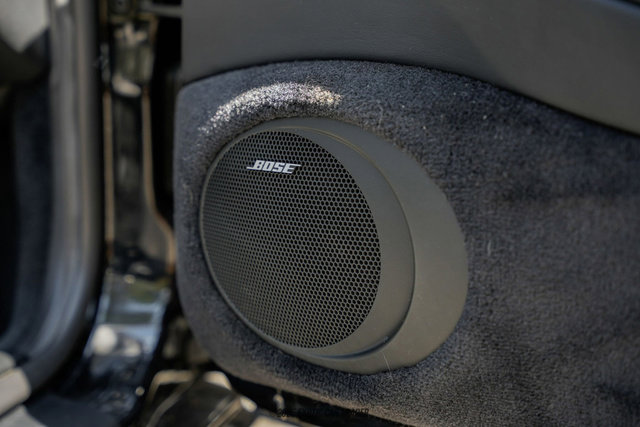 Used 2005 Porsche 911 Turbo S image 39