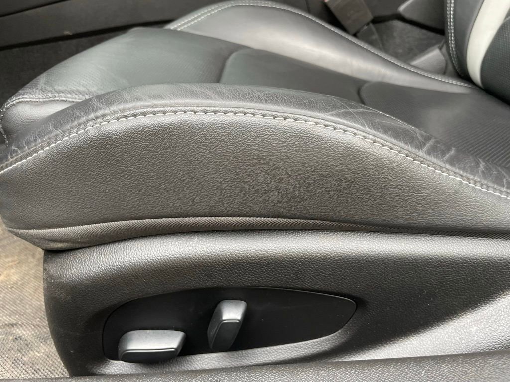 Used 2021 Chevrolet Camaro SS RWD image 10