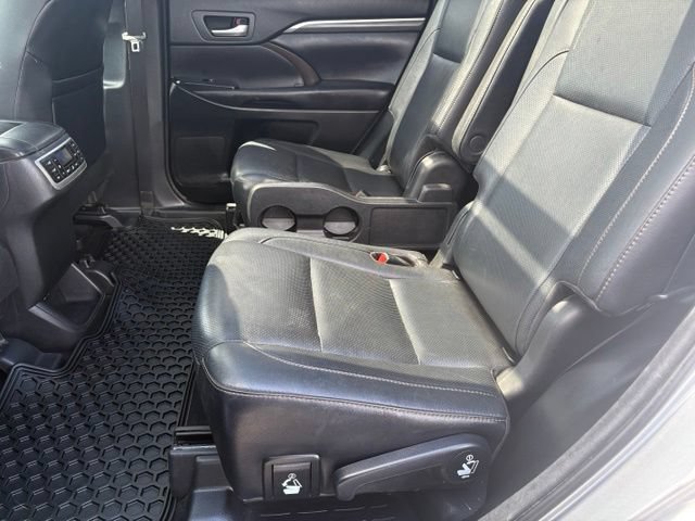 Used 2018 Toyota Highlander Limited AWD/4WD image 13