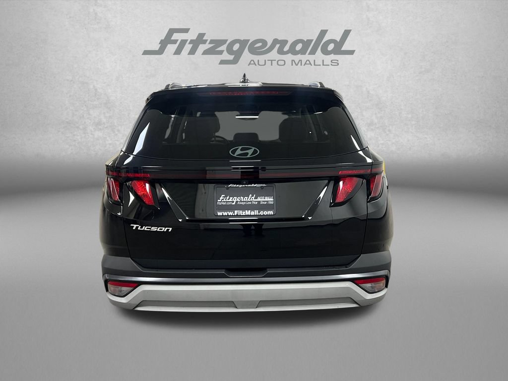 Used 2025 Hyundai Tucson SEL FWD image 4
