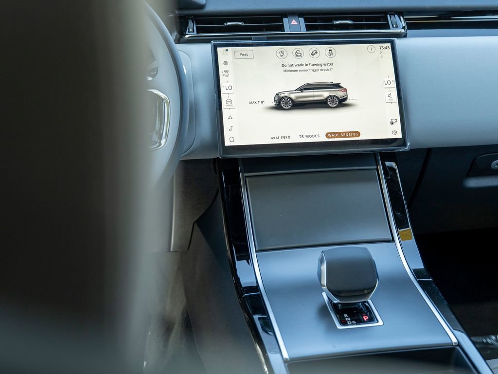 New 2026 Land Rover Range Rover Velar S image 20