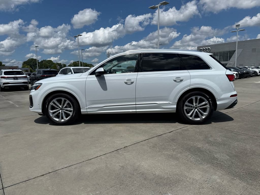 Used 2025 Audi Q7 3.0T Prestige image 8