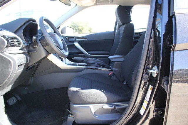 New 2026 Mitsubishi Eclipse Cross LE image 5