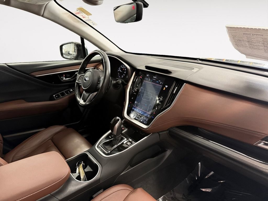 Used 2022 Subaru Outback Touring XT w/ Popular Package #2 image 9