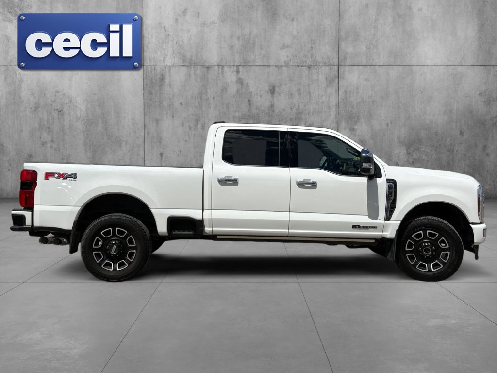 Used 2024 Ford F250 Platinum AWD/4WD image 4