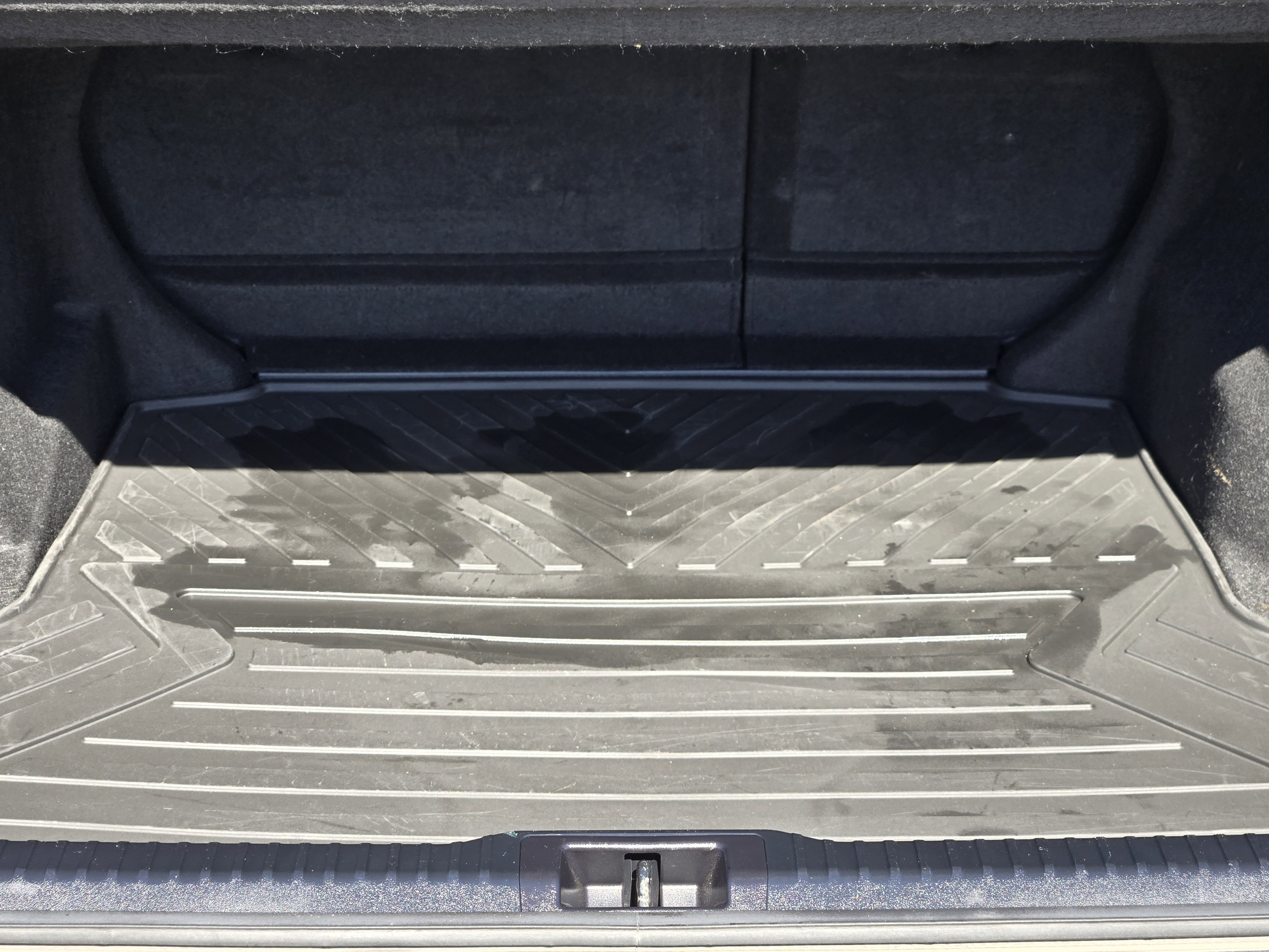 Certified 2023 Lexus IS 350 F Sport image 43