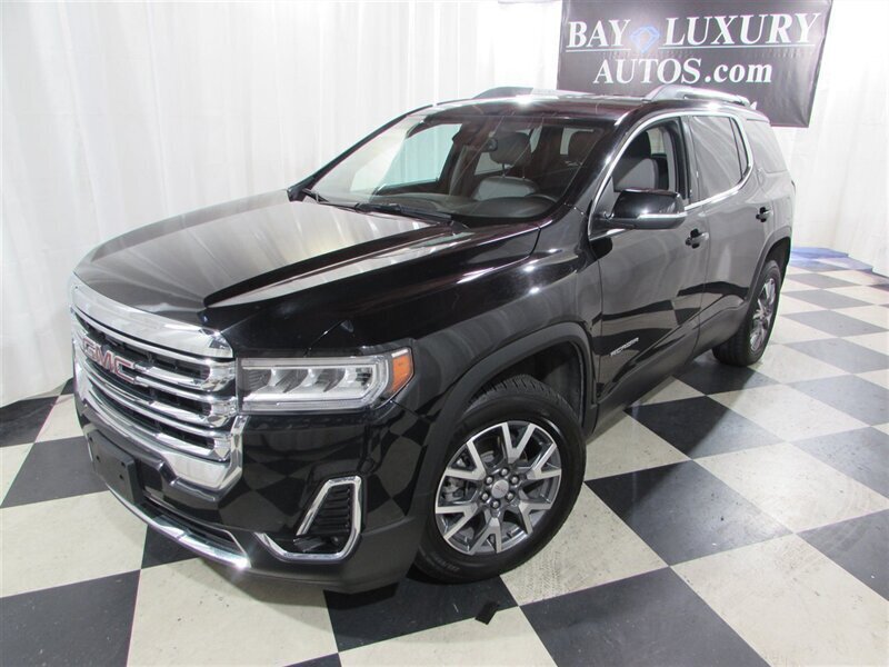 Used 2023 GMC Acadia SLT AWD/4WD image 10