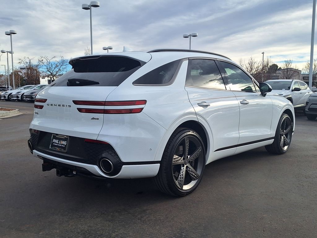 Used 2025 Genesis GV70 2.5T Sport Prestige w/ Sport Prestige Package image 3