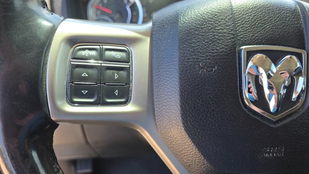 Used 2018 RAM 2500 Laramie AWD/4WD image 16