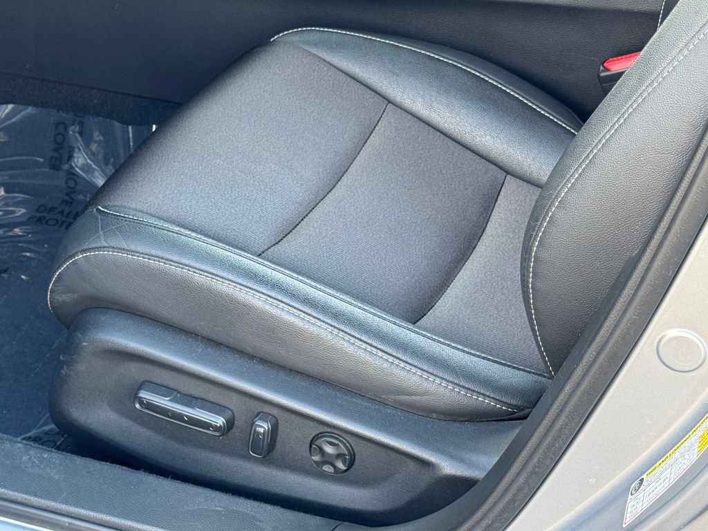 Used 2019 Honda Accord Sport image 8