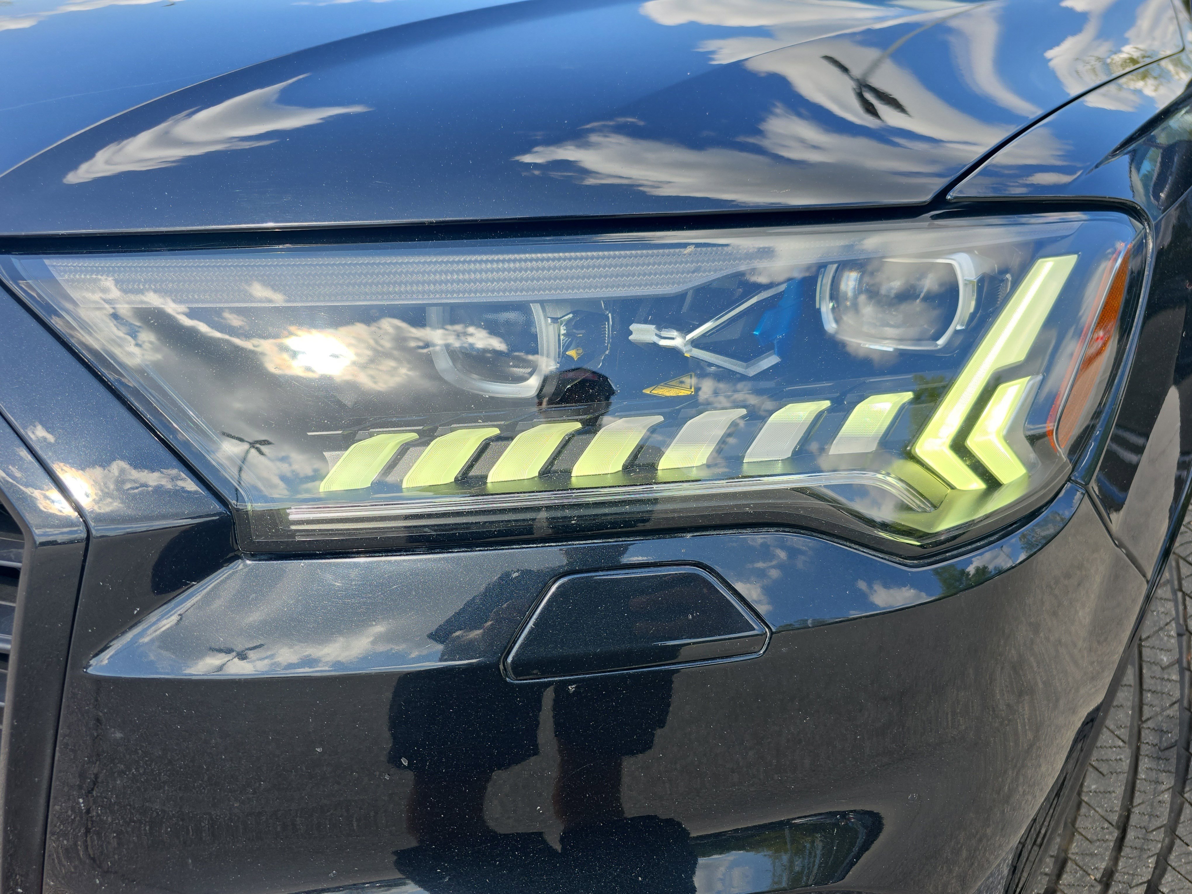 Used 2021 Audi Q7 3.0T Prestige image 30