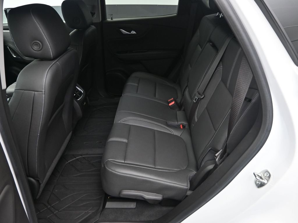 Used 2024 Chevrolet Blazer LT w/ LPO, Floor Liner Package FWD image 28