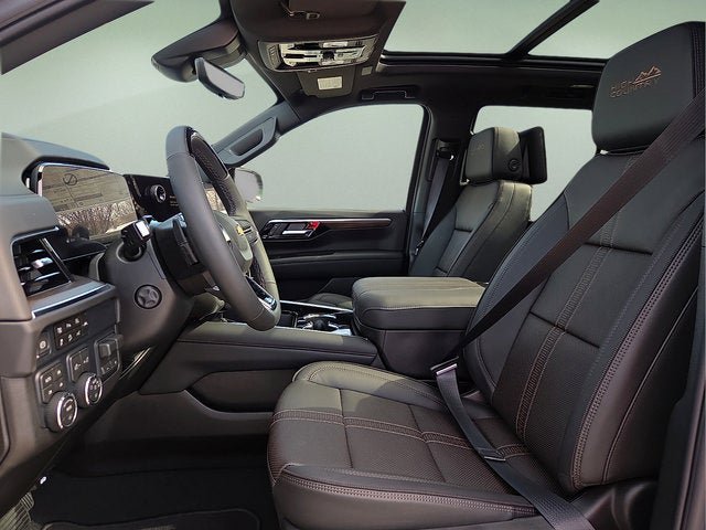 New 2026 Chevrolet Tahoe High Country AWD/4WD image 17