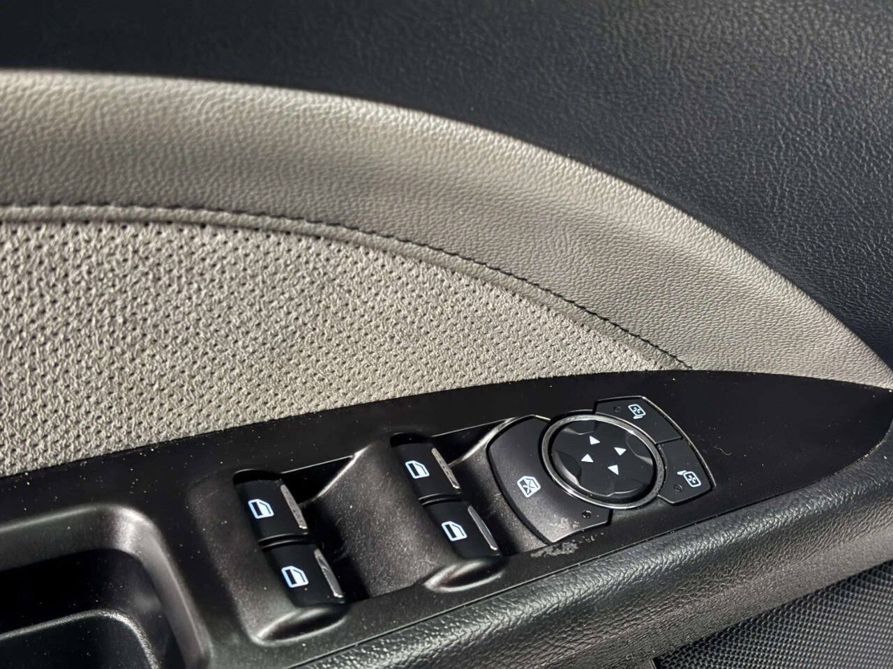 Used 2017 Ford Fusion Sport AWD/4WD image 33