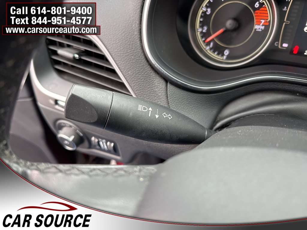 Used 2019 Jeep Cherokee Latitude Plus image 27