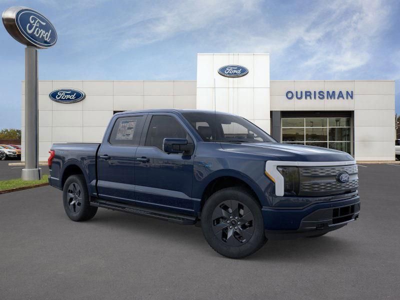 New 2025 Ford F150 Lightning Lariat