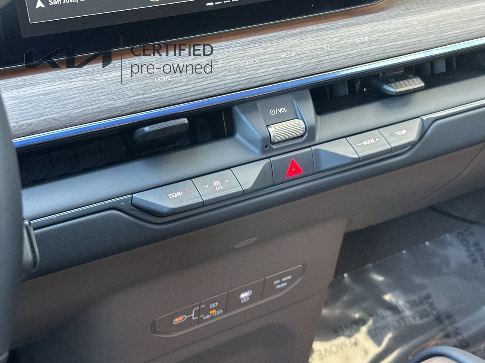 Certified 2024 Kia EV9 Land AWD/4WD image 23