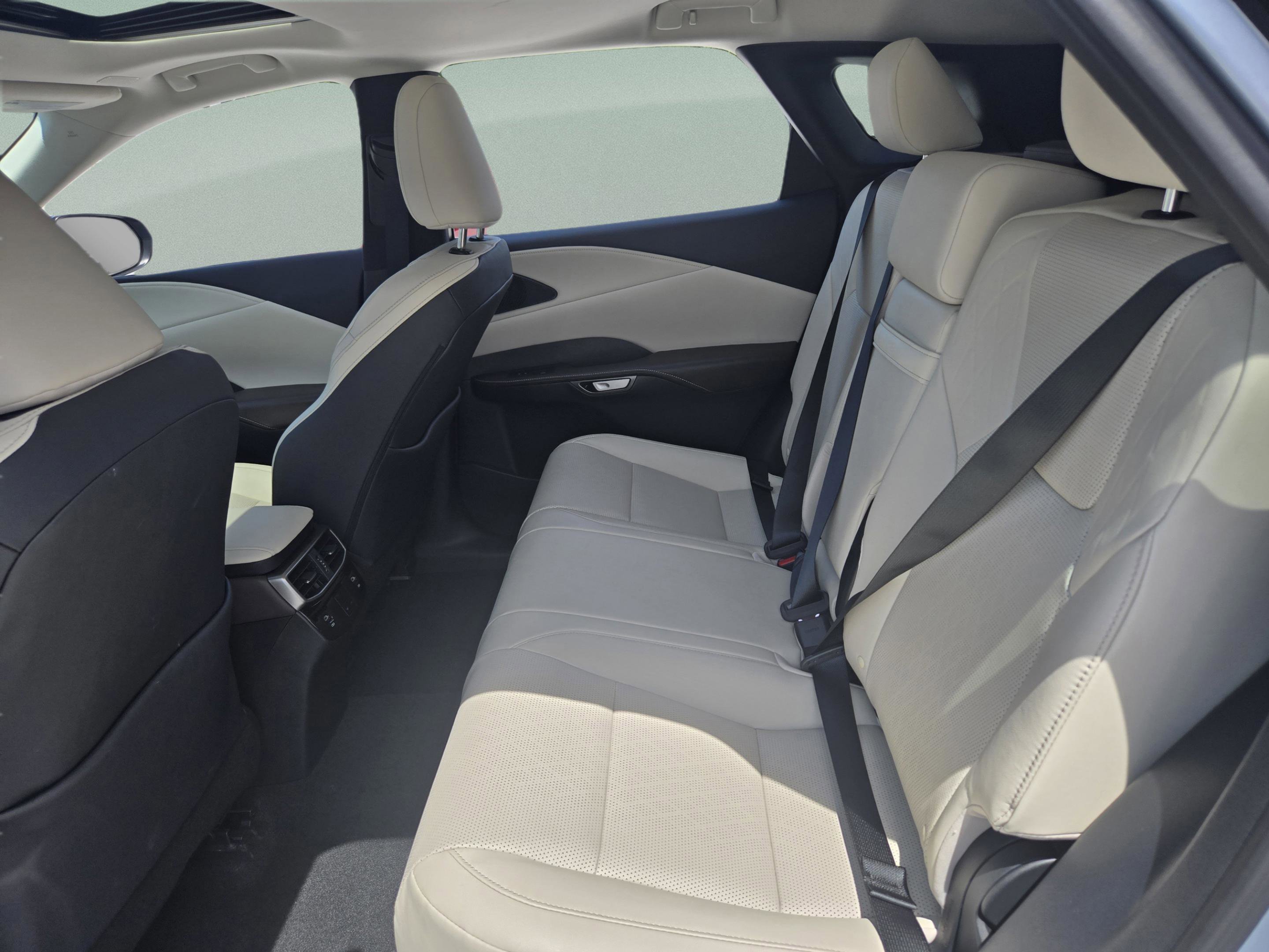 Certified 2024 Lexus RX 350 Premium Plus w/ Convenience Package FWD image 17