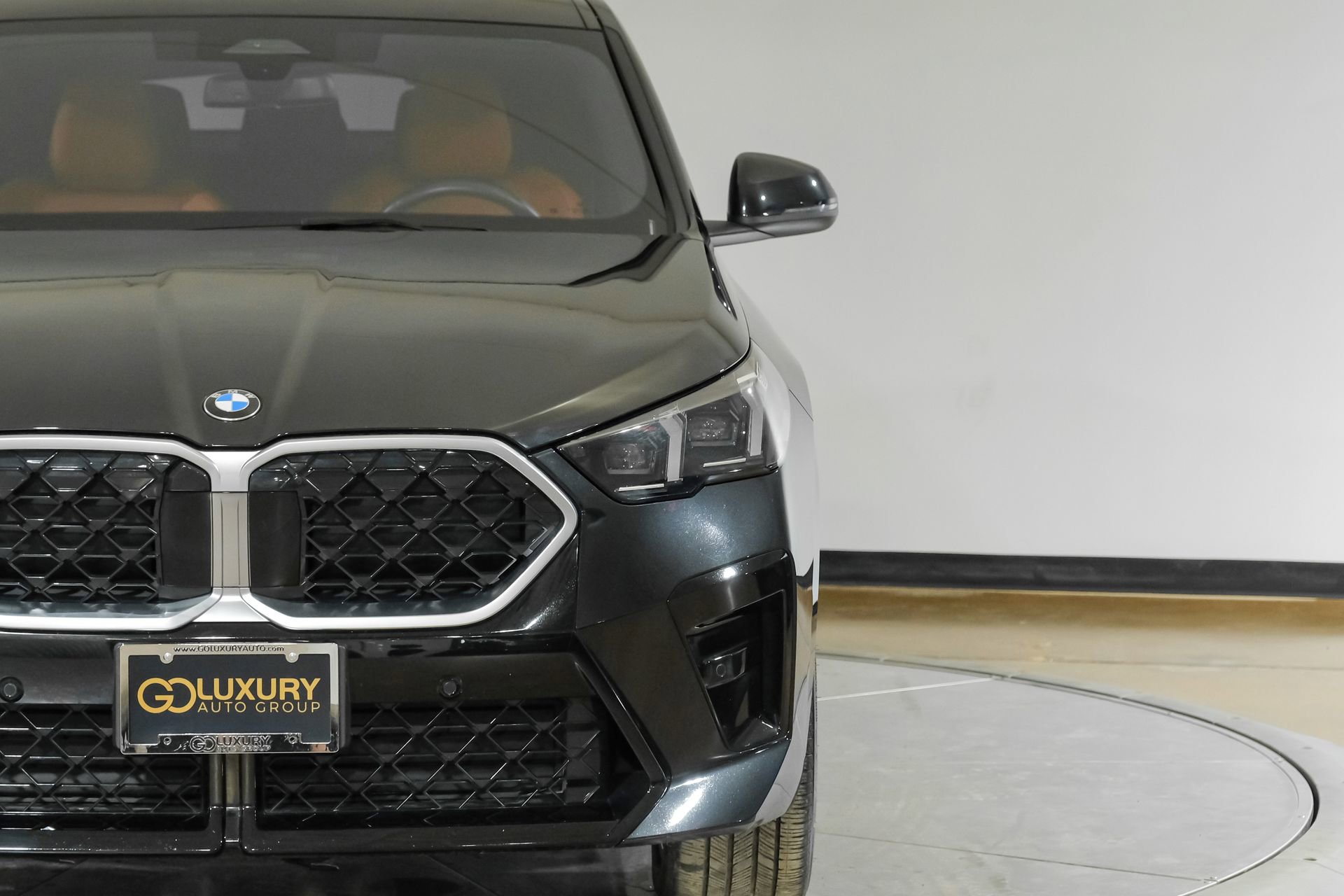 Used 2025 BMW X2 xDrive28i AWD/4WD image 56