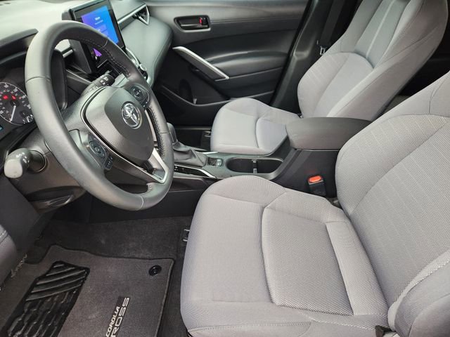 Used 2024 Toyota Corolla Cross AWD Hybrid image 11