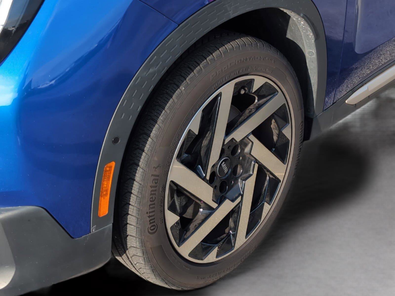 Used 2025 MINI Cooper Countryman S w/ Comfort Package Max image 30