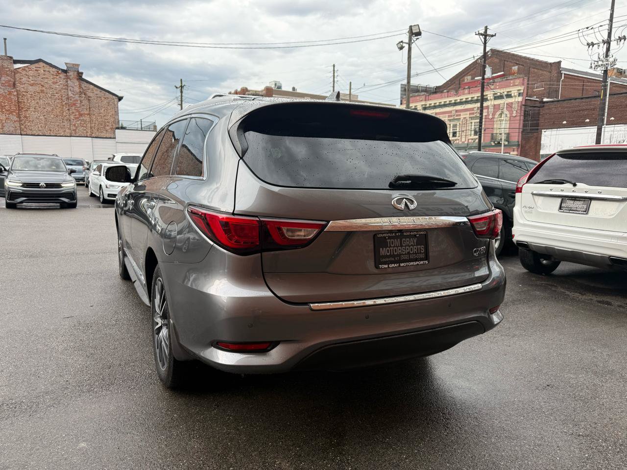Used 2018 INFINITI QX60 Luxe w/ Deluxe Technology Package AWD/4WD image 4