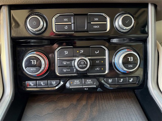 Used 2024 GMC Yukon XL Denali image 23