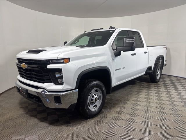 Used 2024 Chevrolet Silverado 2500 W/T w/ WT Convenience Package image 3
