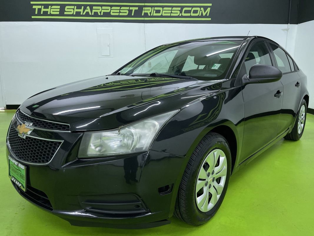 Used 2013 Chevrolet Cruze LS FWD image 5