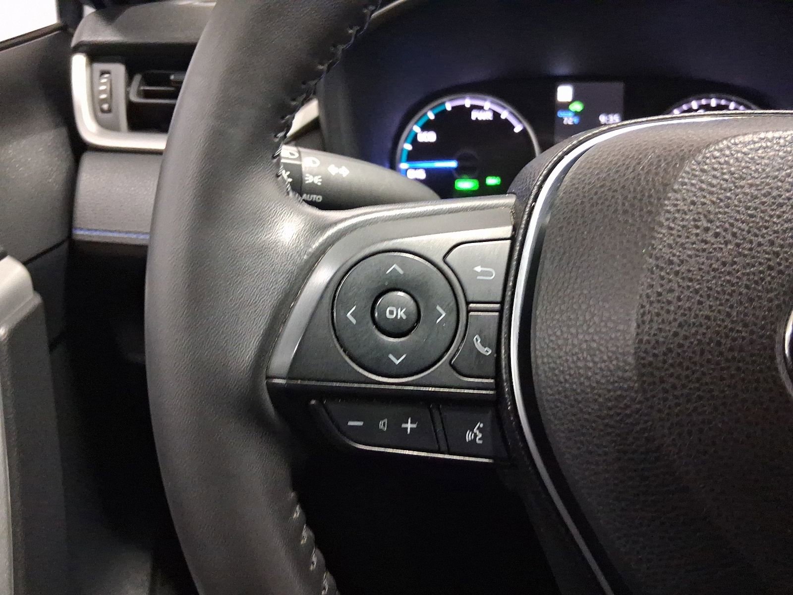 Used 2022 Toyota RAV4 SE AWD/4WD image 23