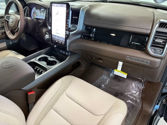 Used 2025 RAM 1500 Laramie w/ Advanced Safety Group II AWD/4WD image 17