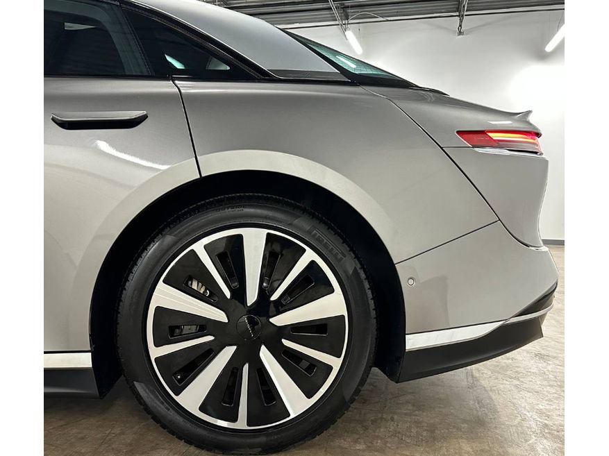 Used 2023 Lucid Air Touring AWD/4WD image 11