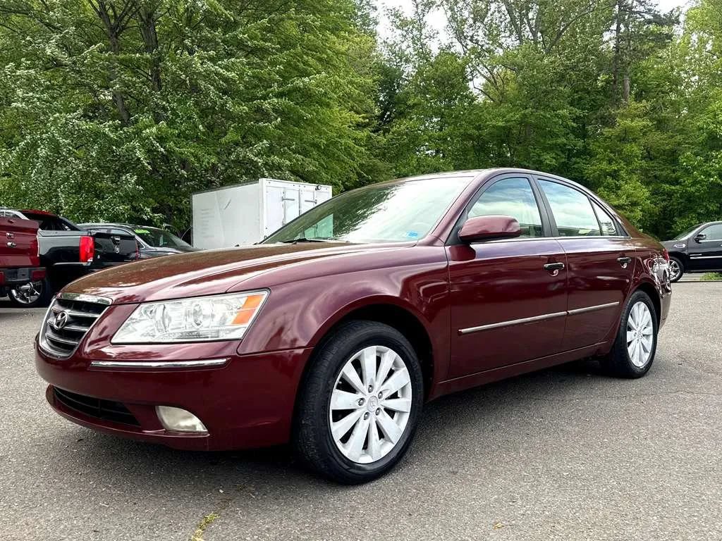Used 2009 Hyundai Sonata Limited FWD image 3