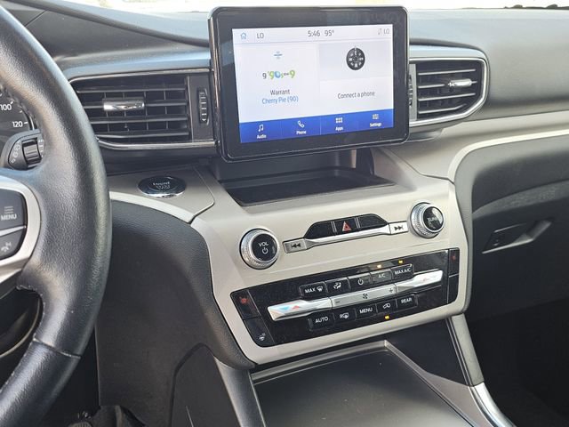 Certified 2023 Ford Explorer XLT w/ Equipment Group 202A image 9