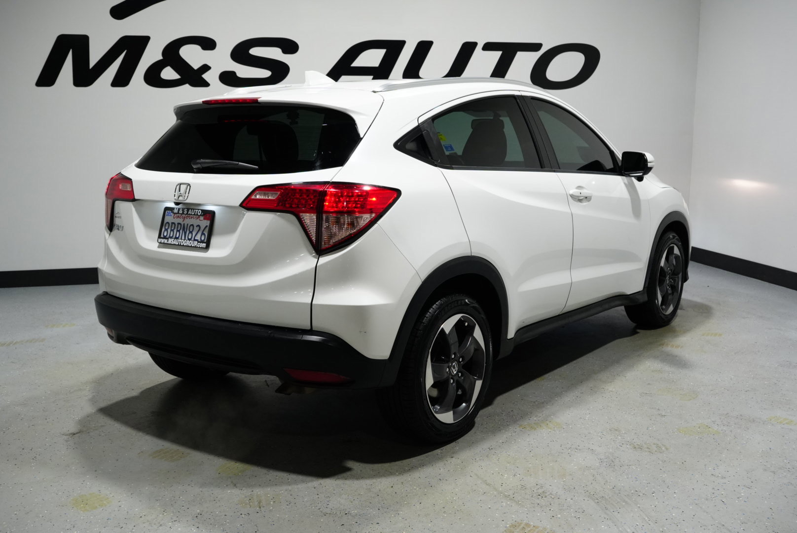 Used 2018 Honda HR-V EX-L image 7