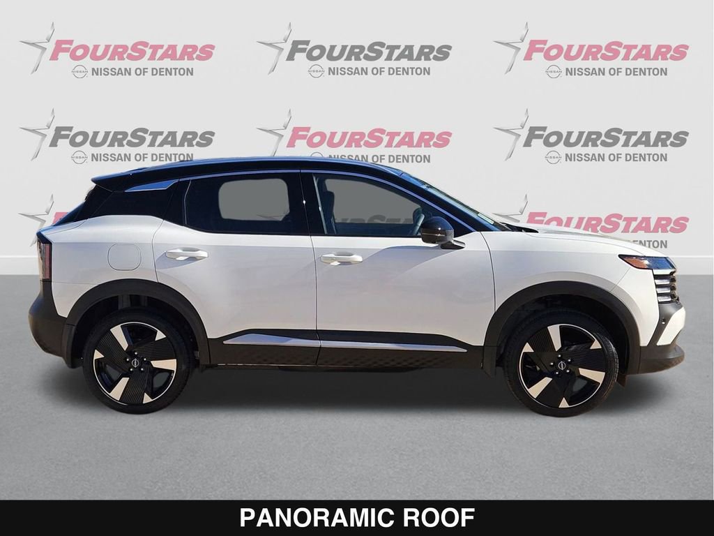 New 2026 Nissan Kicks SR w/ SR Premium Package image 3