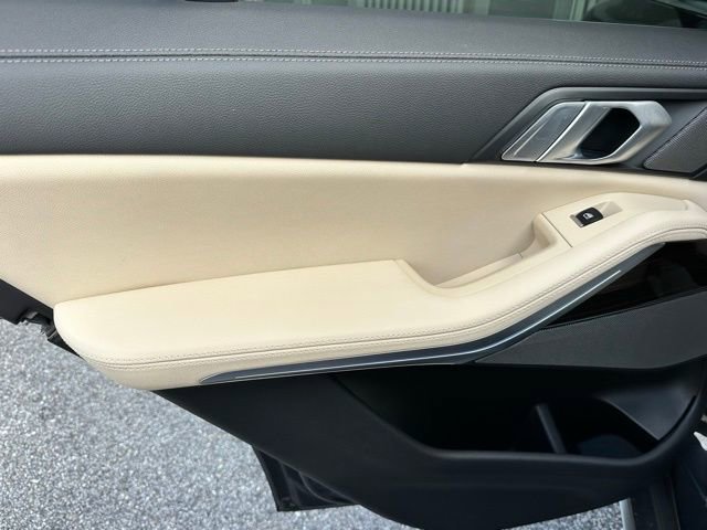Used 2021 BMW X5 sDrive40i w/ Premium Package image 27