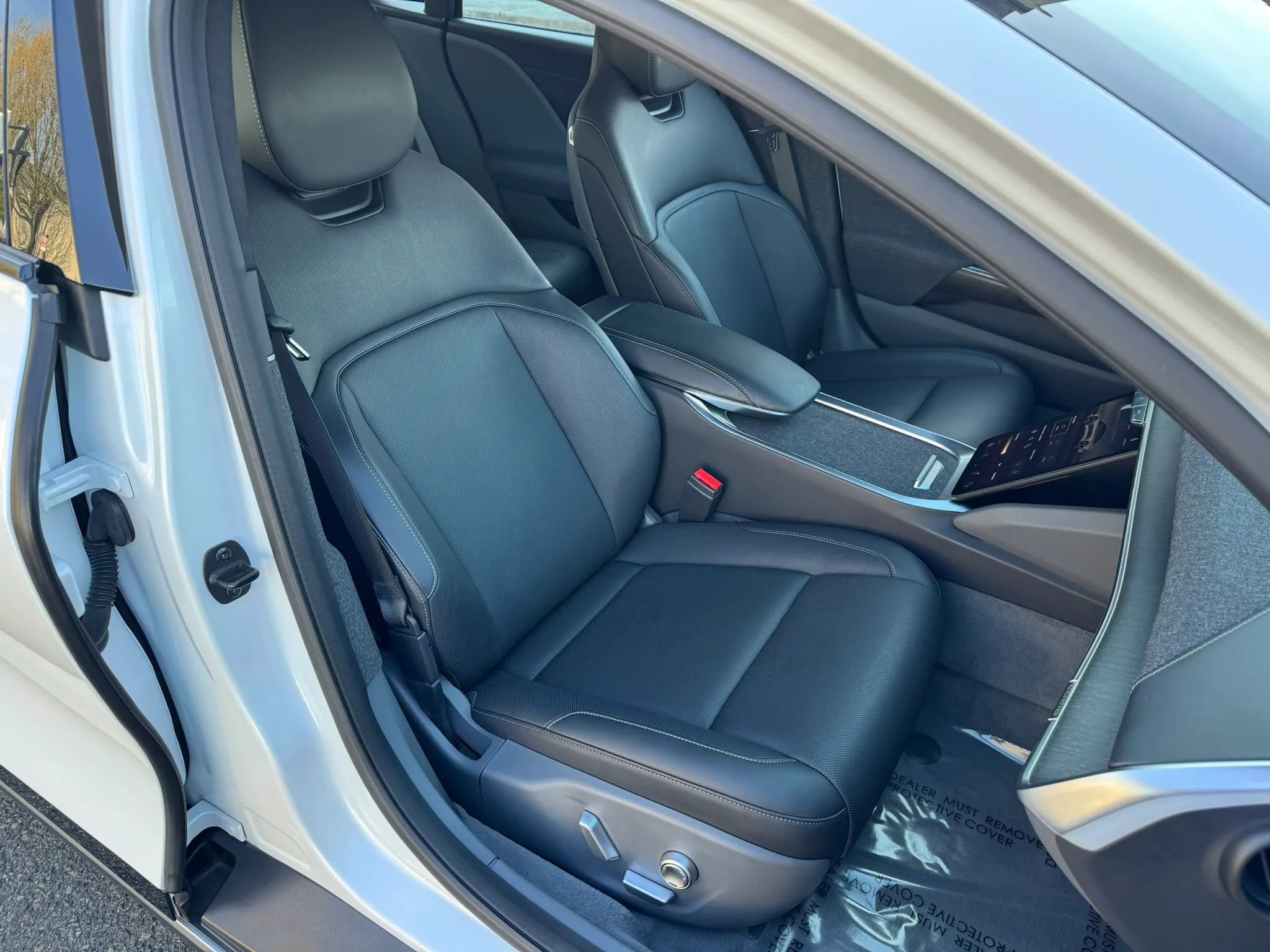 Used 2023 Lucid Air Pure image 25