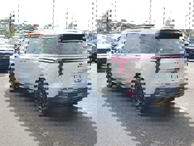 New 2026 Kia Carnival SX Prestige image 4