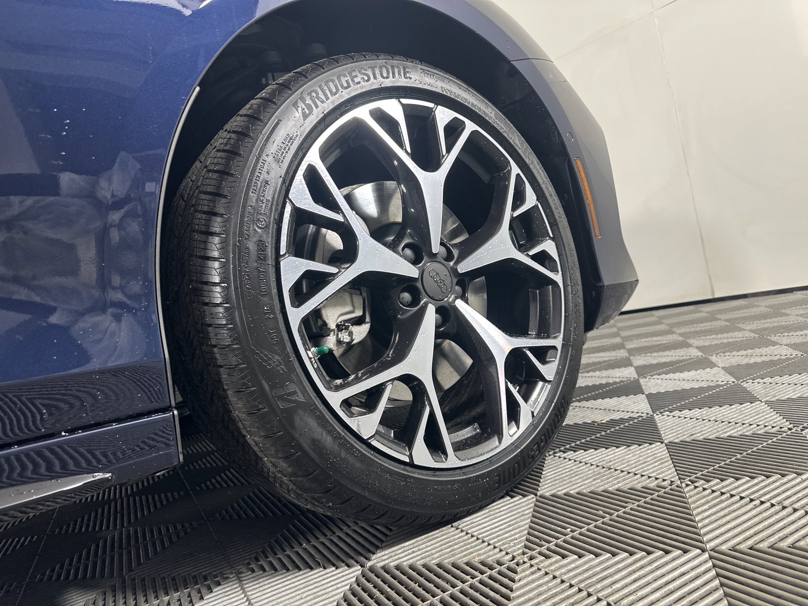 New 2026 Audi A6 Premium Plus image 8