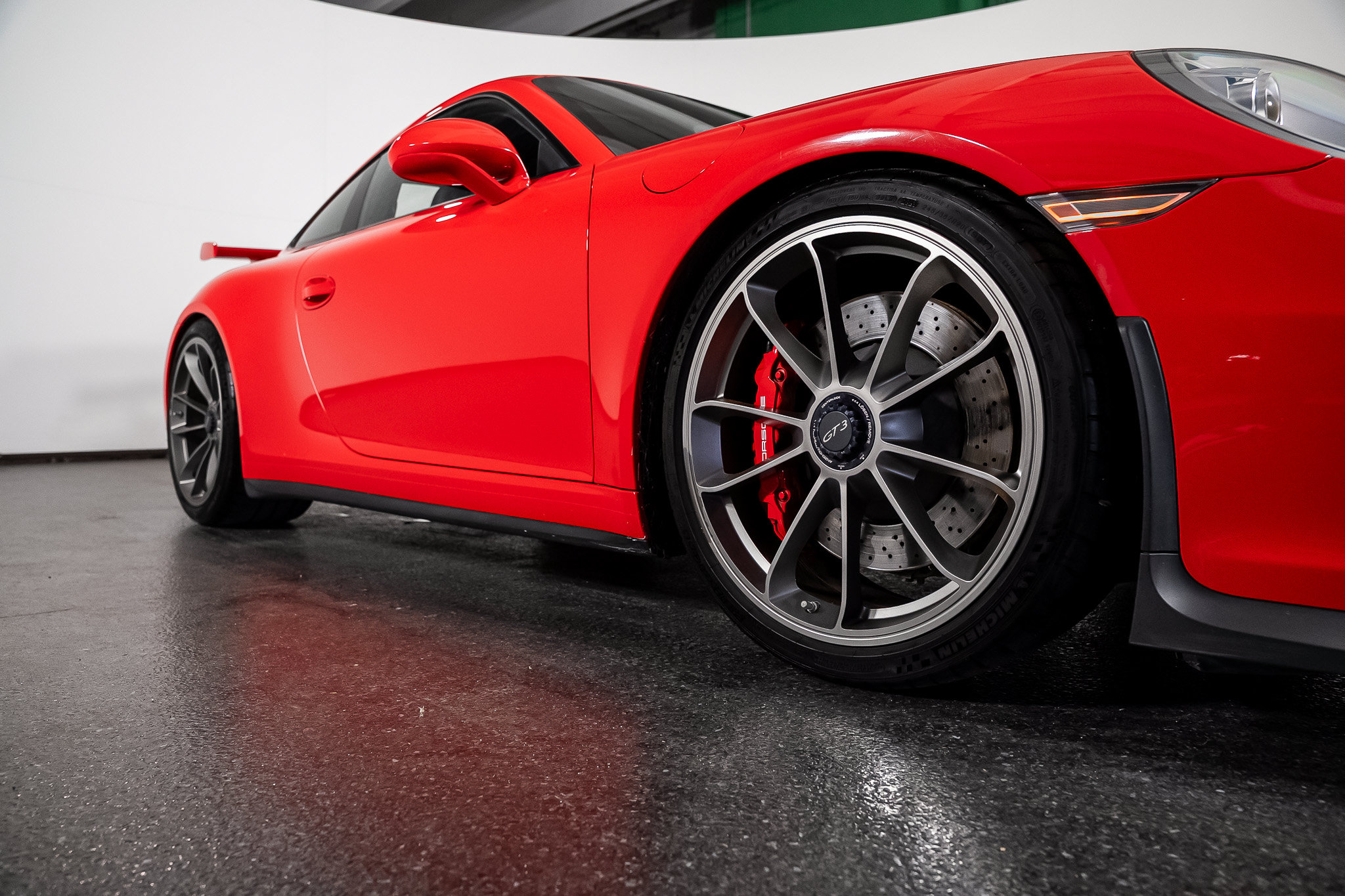 Used 2015 Porsche 911 GT3 RWD image 36