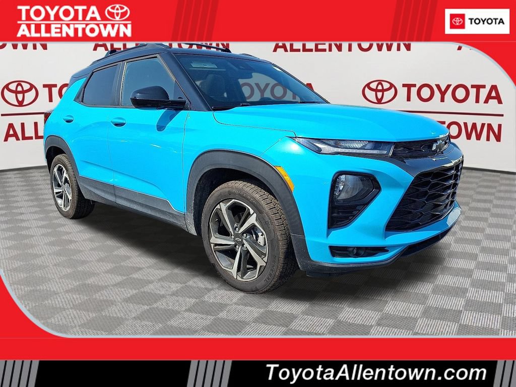 Used 2021 Chevrolet TrailBlazer RS w/ Sun and Liftgate Package AWD/4WD image 1