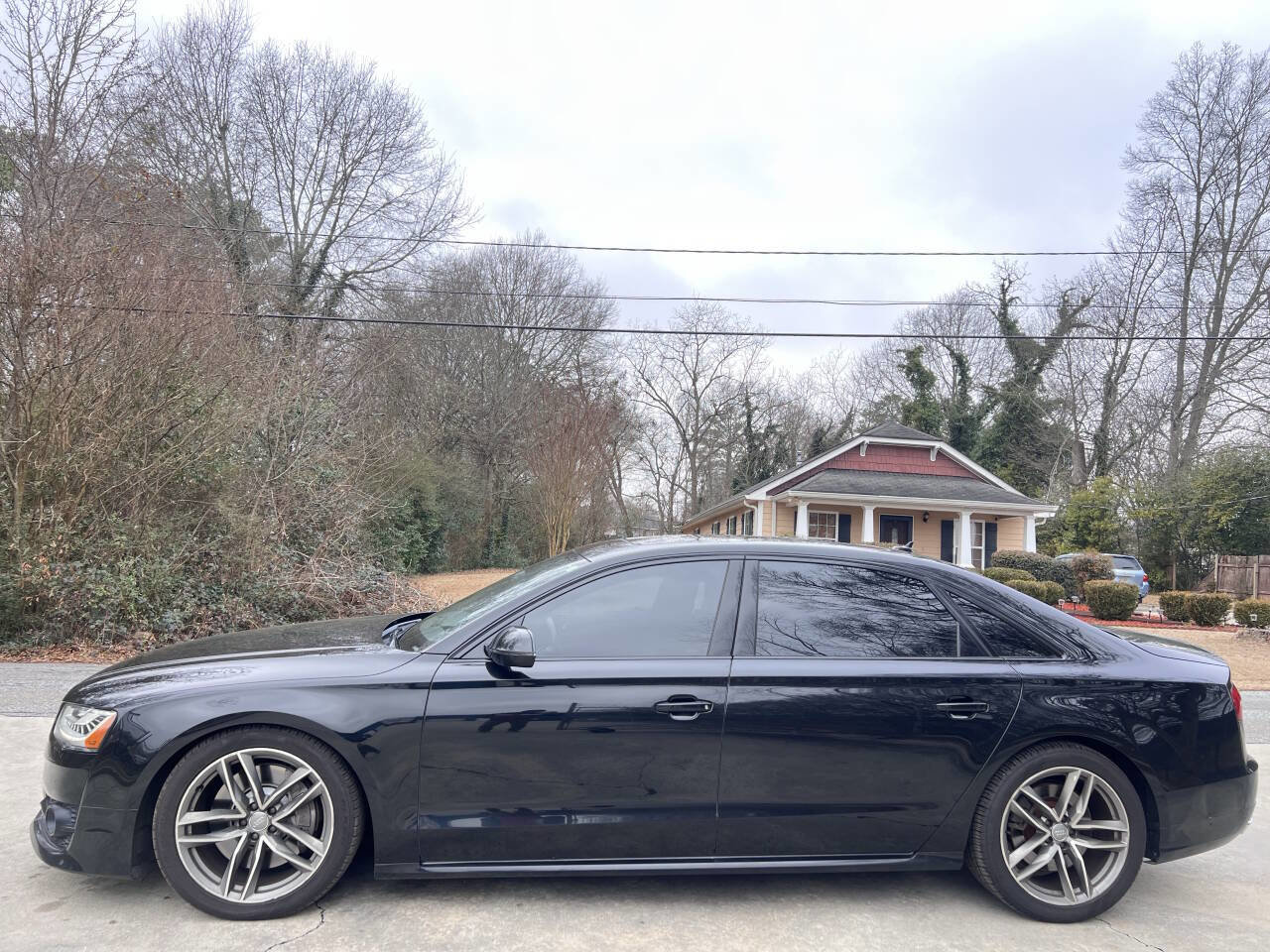 Used 2017 Audi A8 L 4.0T w/ Driver Assistance Package image 6