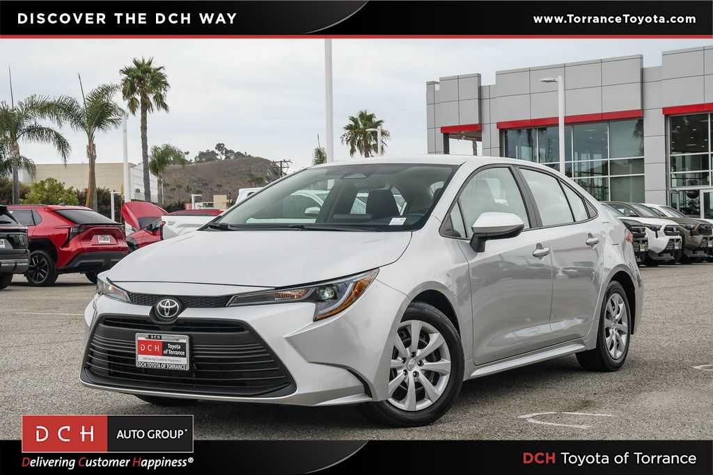 Used 2025 Toyota Corolla LE